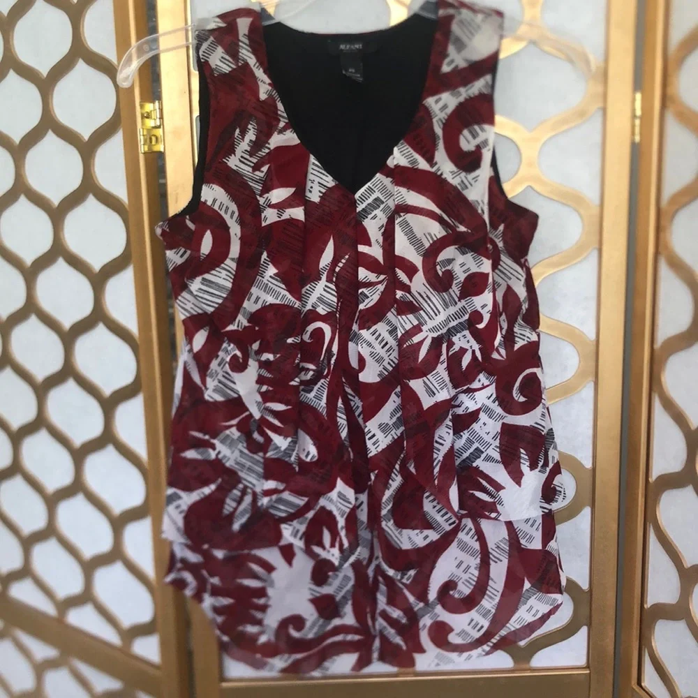 Alfani Petite Flowy Sleeveless Top Size Petite Small - Picture 1 of 8